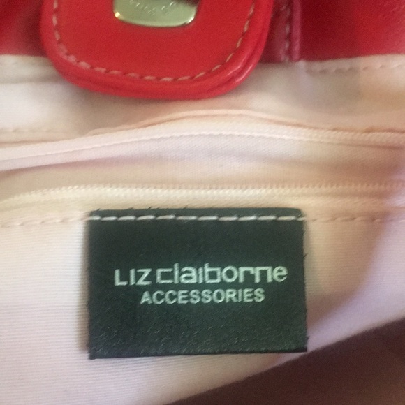 Purses - Picture 6 of 6